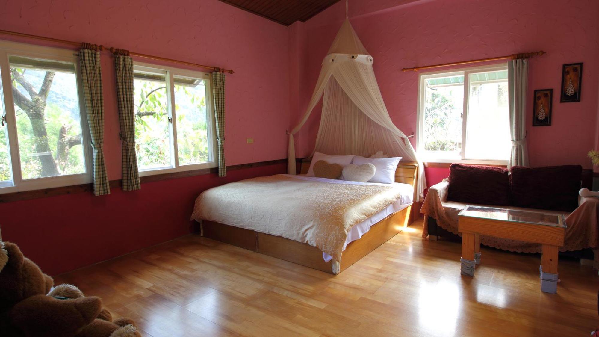 Old Farmer Homestay Zhudong Bagian luar foto